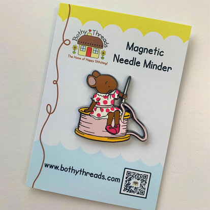 Needleminder Kate Garrett Sewing Mouse